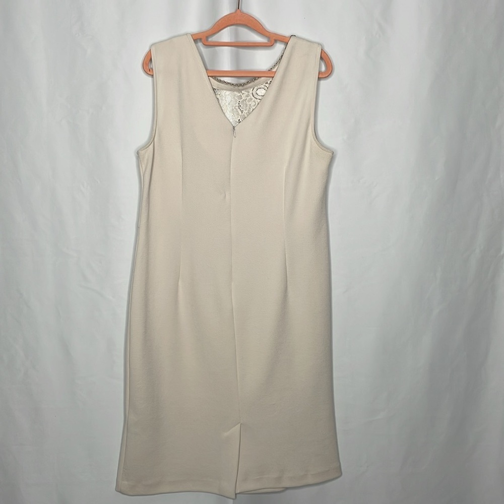 Maya Brooke Pearl Lace Cream Dress Set | Size 16 - Picture 10 of 16